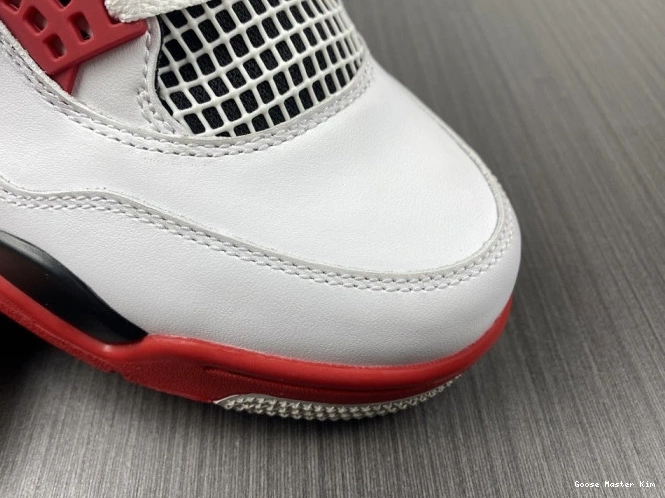 DC7770-160 Red Jordan Fire Air (2020) 4 Retro 0718